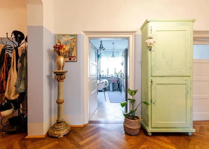 Haus Oktober * München